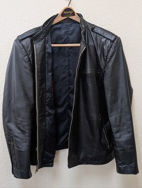 Esquire Vintage Black Leather Biker Jacket. Fits Like A Medium.
